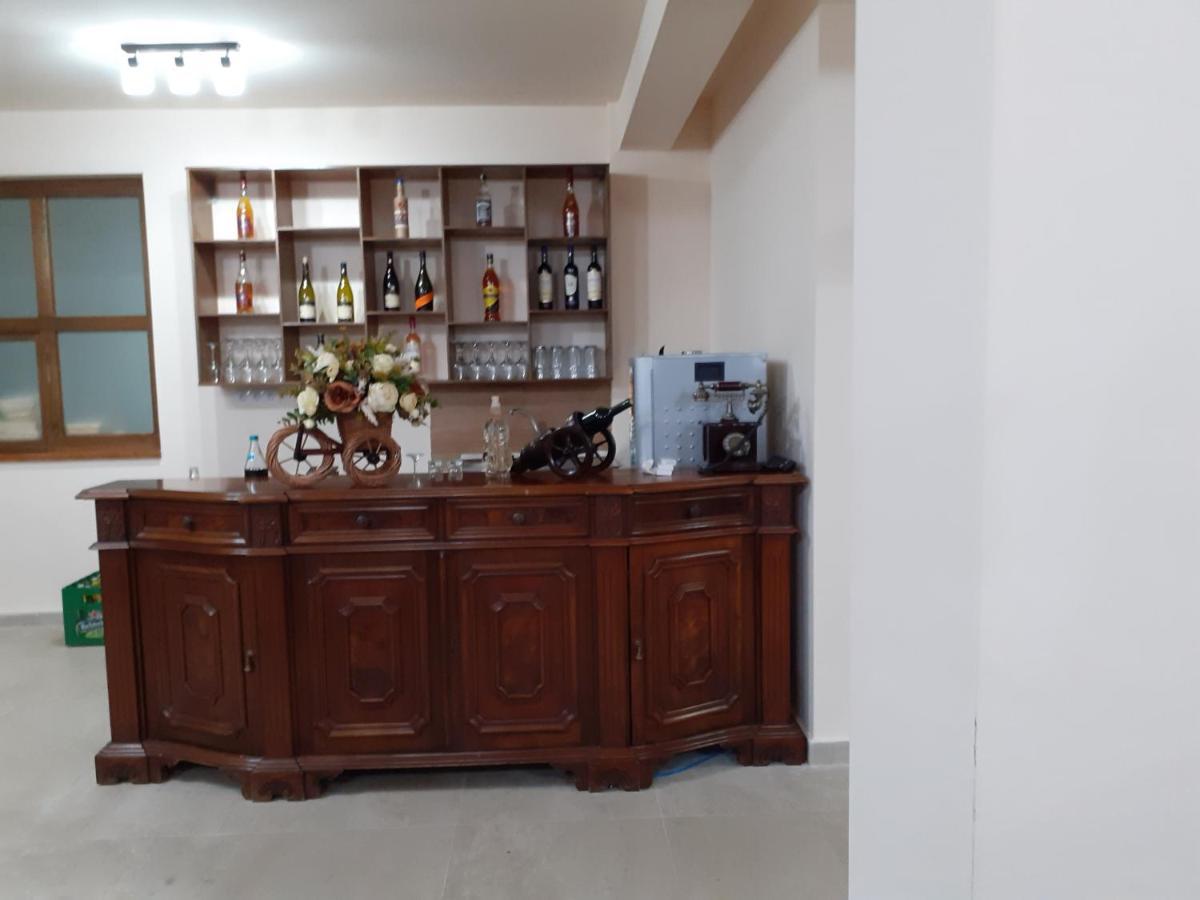 Pensiunea Bradul Dealu Stefanitei ภายนอก รูปภาพ
